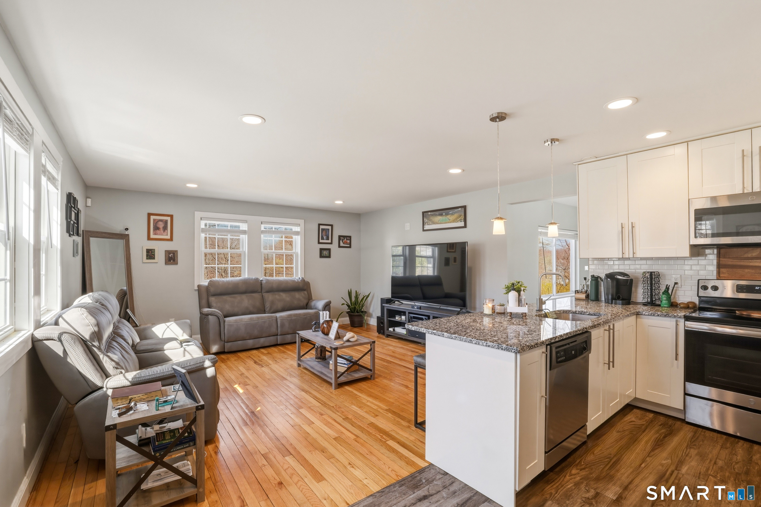 15 Cedar Avenue