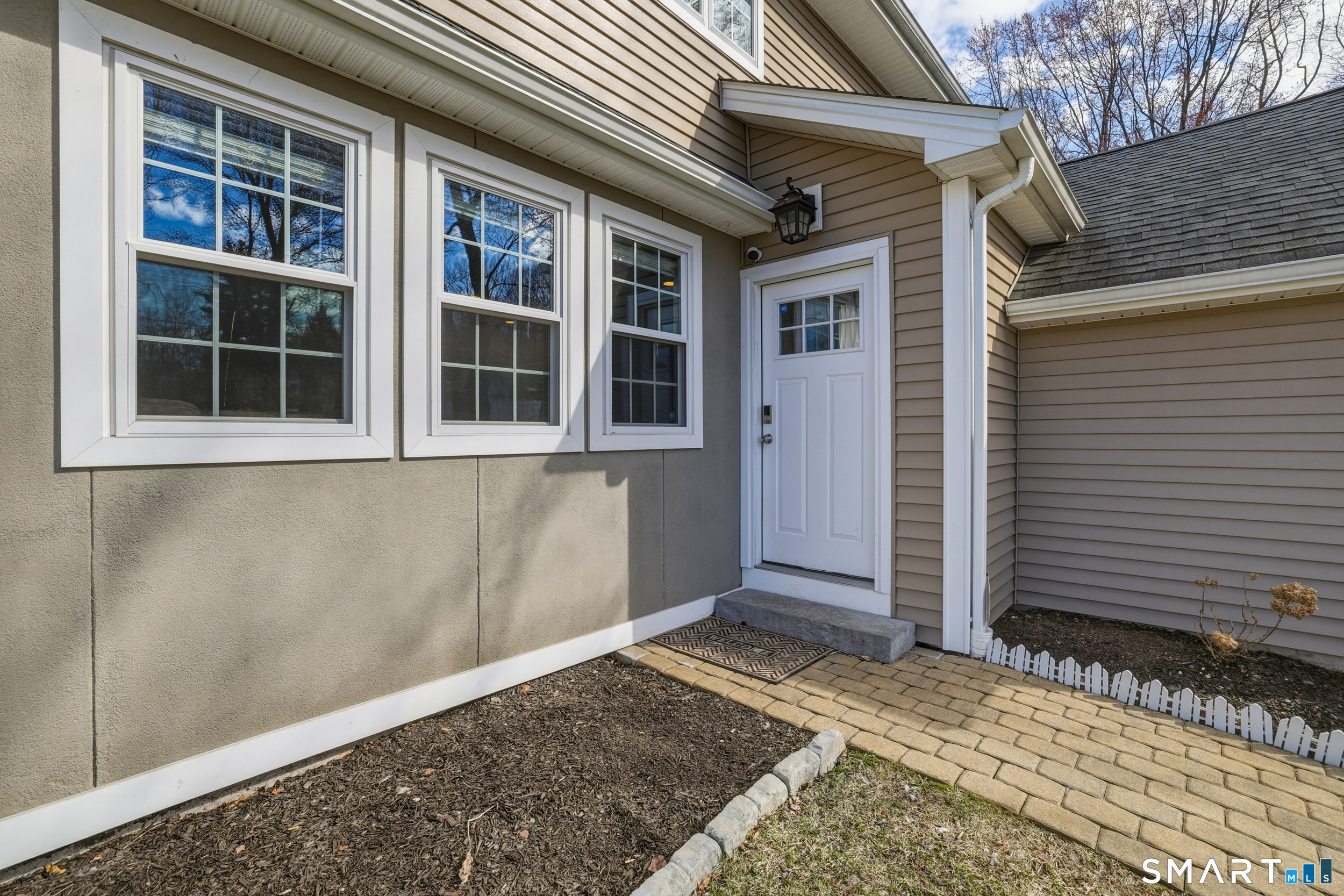 15 Cedar Avenue