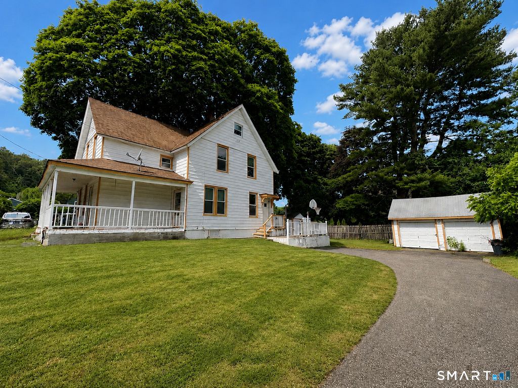 Photo of 39 13th Street, Norwich, CT 06360 (MLS # 24184959)