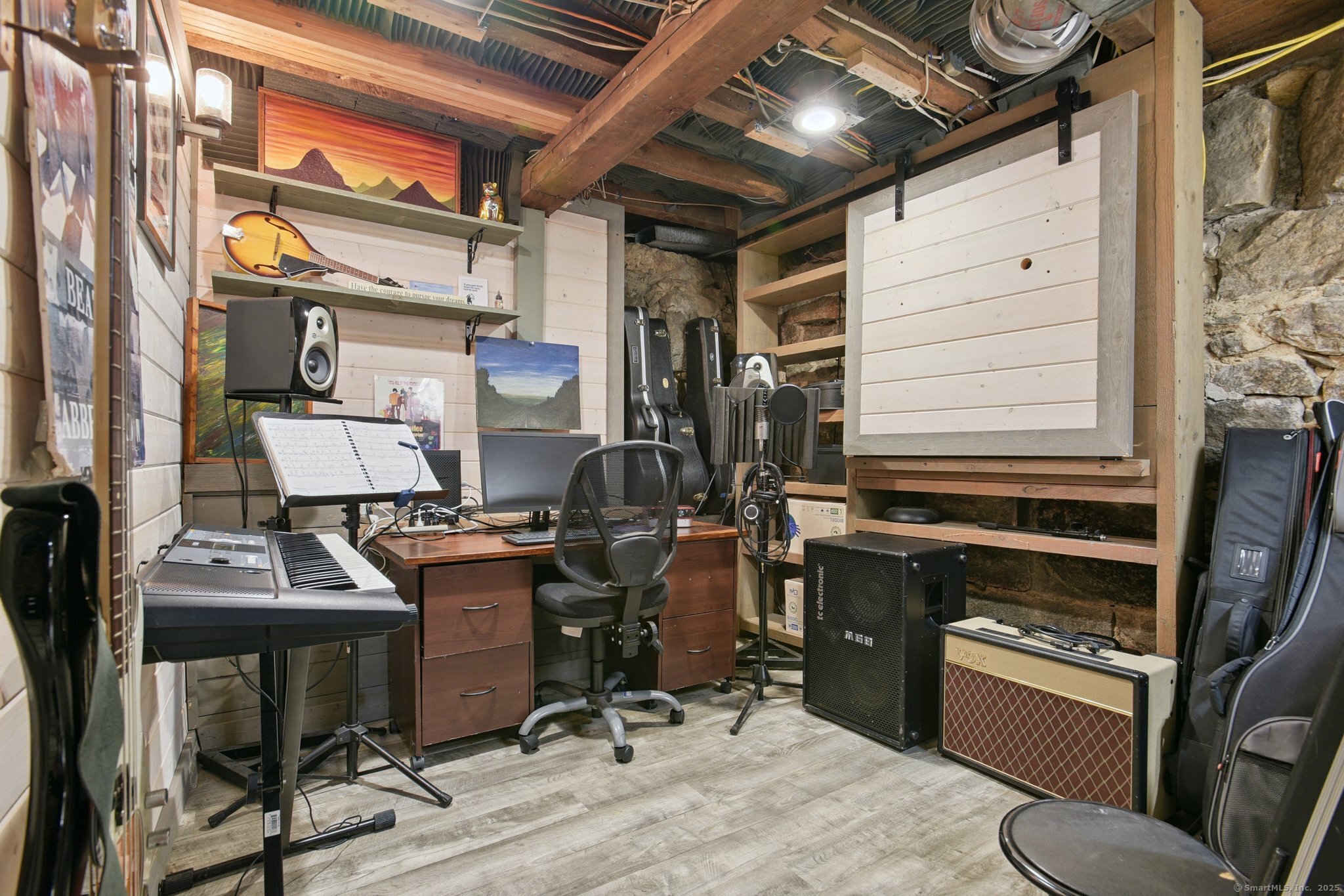 East Lyme, Connecticut 06357, United States, 3 Bedrooms Bedrooms, ,3 BathroomsBathrooms,Residential,Coming Soon,168002