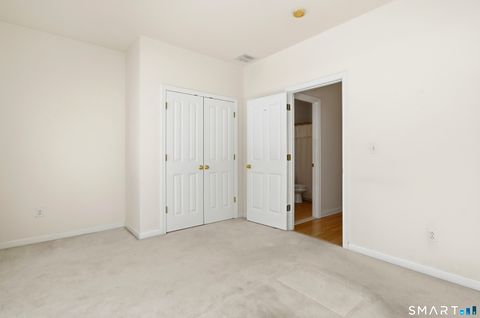 Tiny photo for 301 Fairway Drive #301, Oxford, CT 06478 (MLS # 24151318)