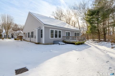 Tiny photo for 301 Fairway Drive #301, Oxford, CT 06478 (MLS # 24151318)
