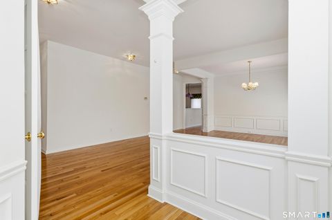 Tiny photo for 301 Fairway Drive #301, Oxford, CT 06478 (MLS # 24151318)