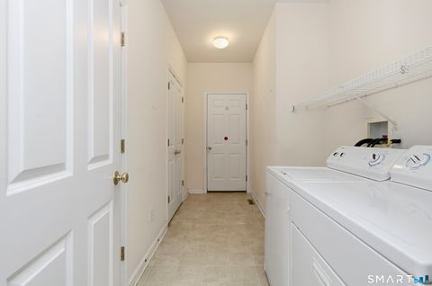 Tiny photo for 301 Fairway Drive #301, Oxford, CT 06478 (MLS # 24151318)