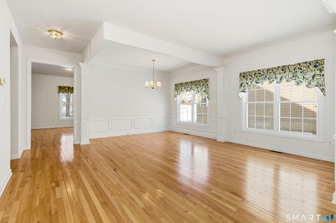 Tiny photo for 301 Fairway Drive #301, Oxford, CT 06478 (MLS # 24151318)