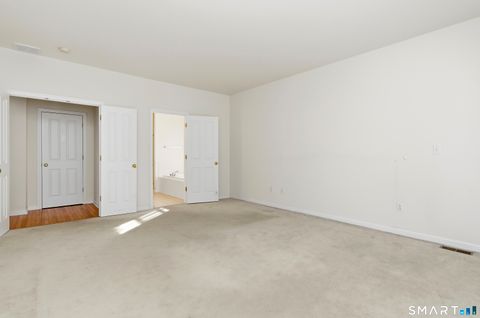 Tiny photo for 301 Fairway Drive #301, Oxford, CT 06478 (MLS # 24151318)