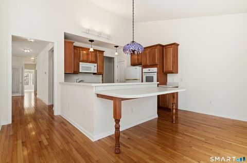 Tiny photo for 301 Fairway Drive #301, Oxford, CT 06478 (MLS # 24151318)