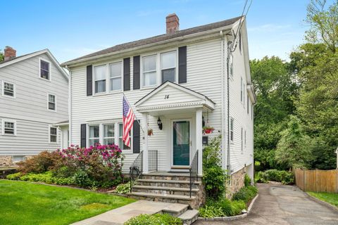 Photo of 14 Maple Street, Darien, CT 06820 (MLS # 24142785)