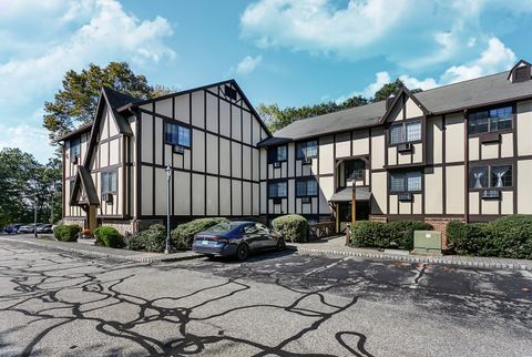 Tiny photo for 50 Aiken Street #APT 225, Norwalk, CT 06851 (MLS # 24130590)