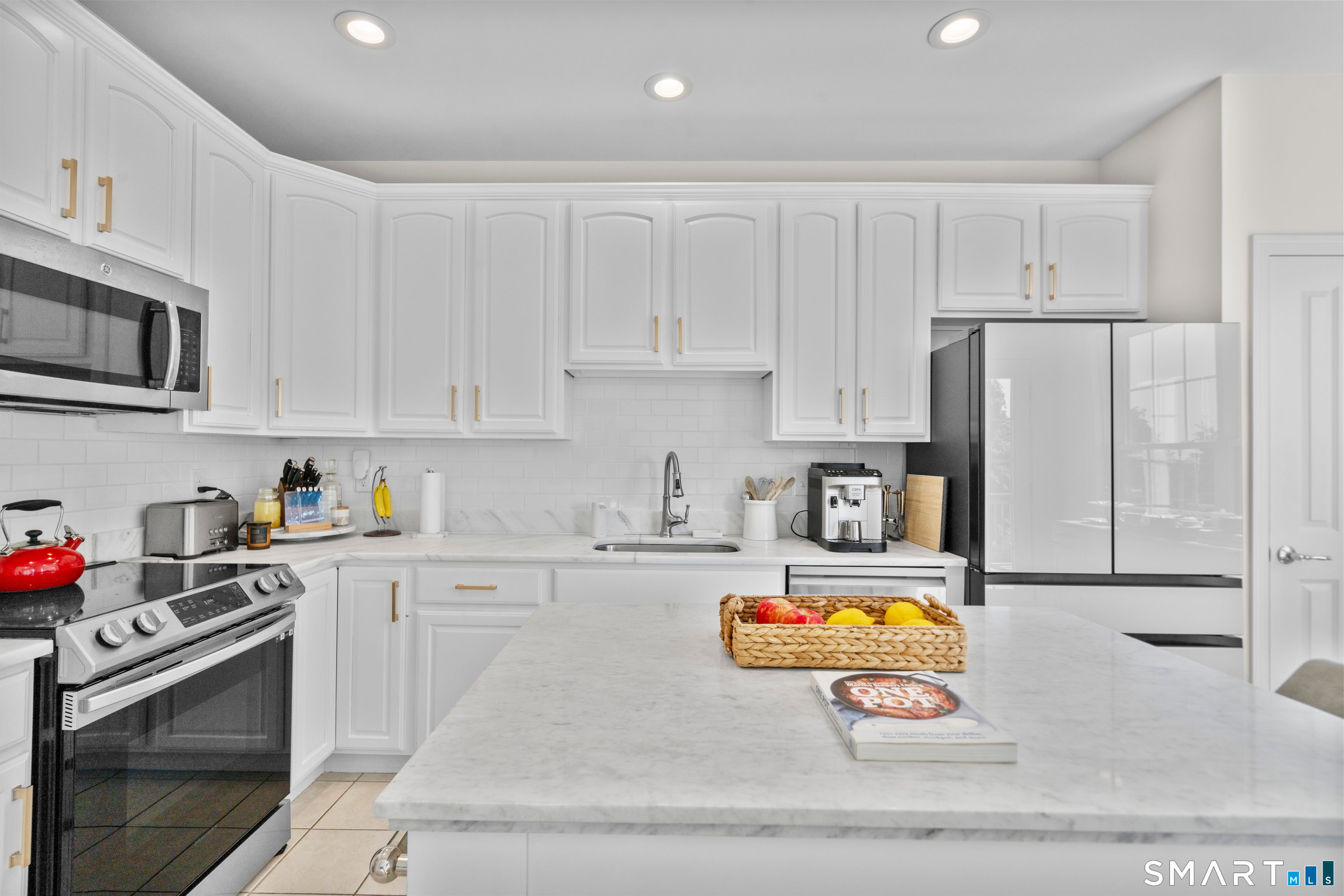 89 Sterling Drive 89