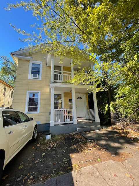 Photo of 464 Blatchley Avenue, New Haven, CT 06513 (MLS # 24134323)