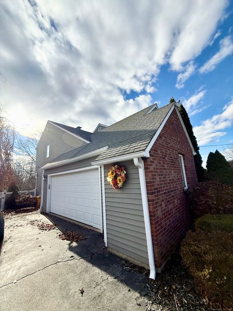 Tiny photo for 8 Whispering Pines Drive, Wallingford, CT 06492 (MLS # 24142394)