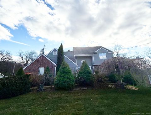 Photo of 8 Whispering Pines Drive, Wallingford, CT 06492 (MLS # 24142394)