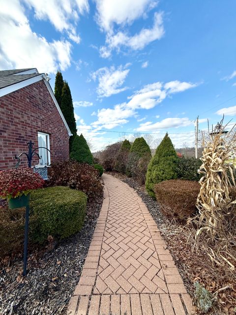 Tiny photo for 8 Whispering Pines Drive, Wallingford, CT 06492 (MLS # 24142394)