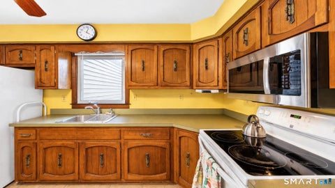 Tiny photo for 17 Greenbriar Circle, Fairfield, CT 06824 (MLS # 24209888)