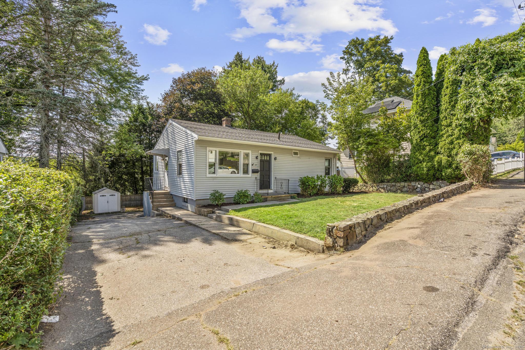37 Terrace Avenue