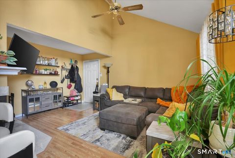 Tiny photo for 285 Carriage Crossing Lane #285, Middletown, CT 06457 (MLS # 24148254)