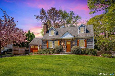 Photo of 12 Walmsley Road, Darien, CT 06820 (MLS # 24150178)