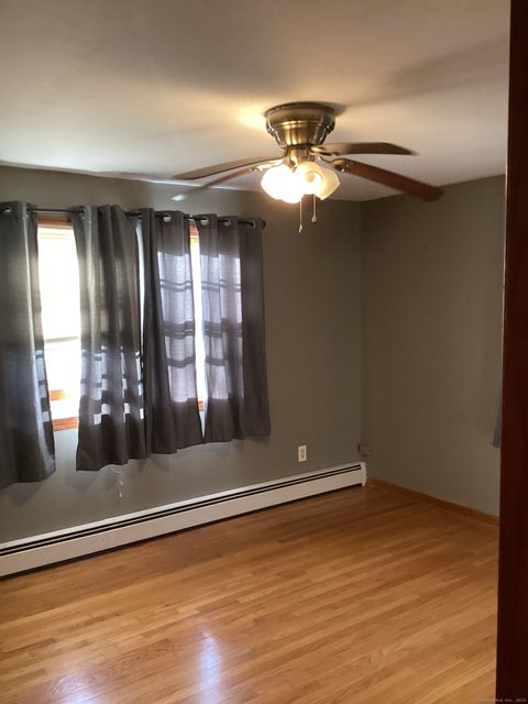 Photo of 124 Elizabeth Ann Drive, New Haven, CT 06512 (MLS # 24133478)