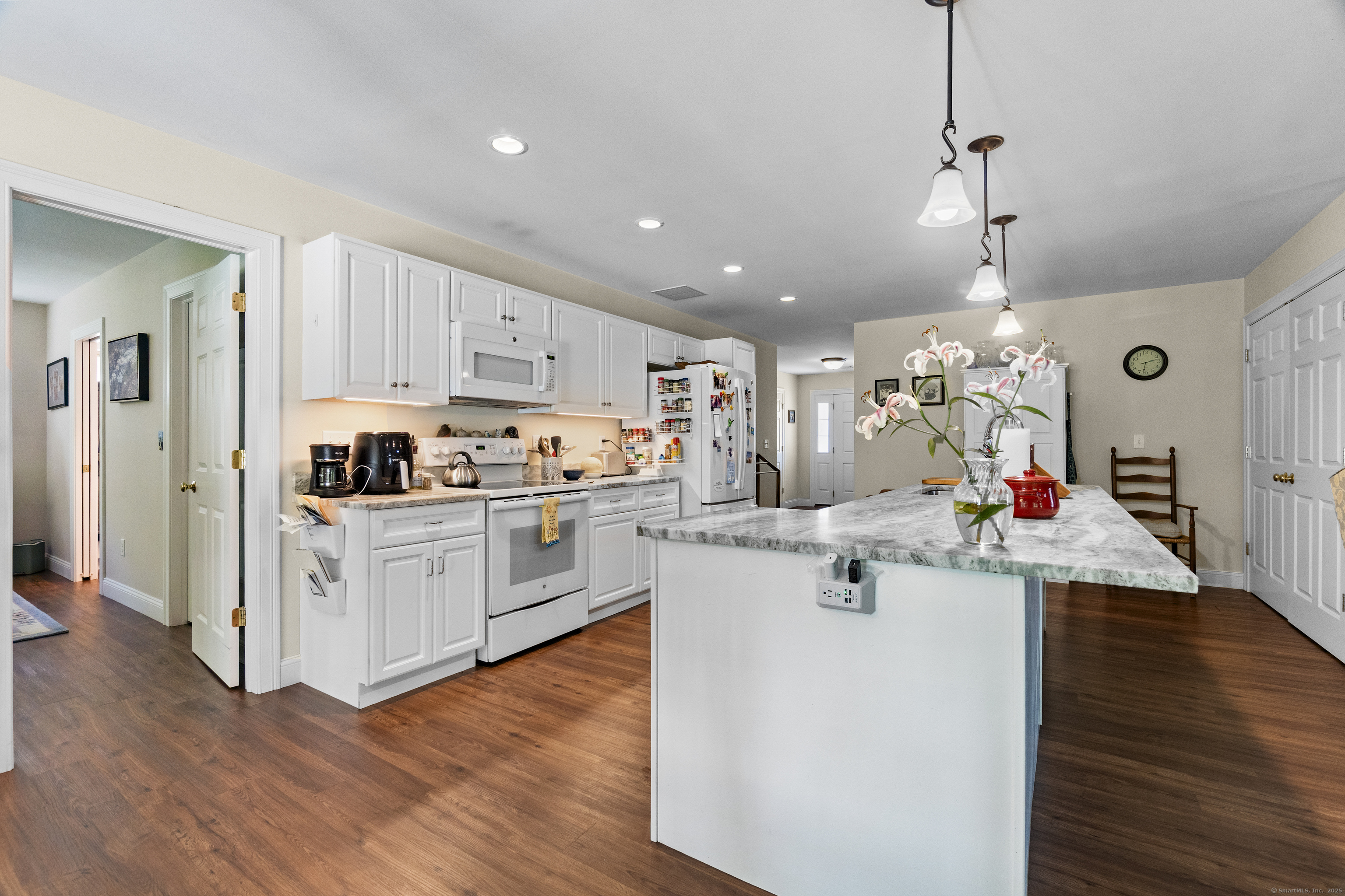 49 Whiting Farms Lane #49, East Lyme, Connecticut image 11
