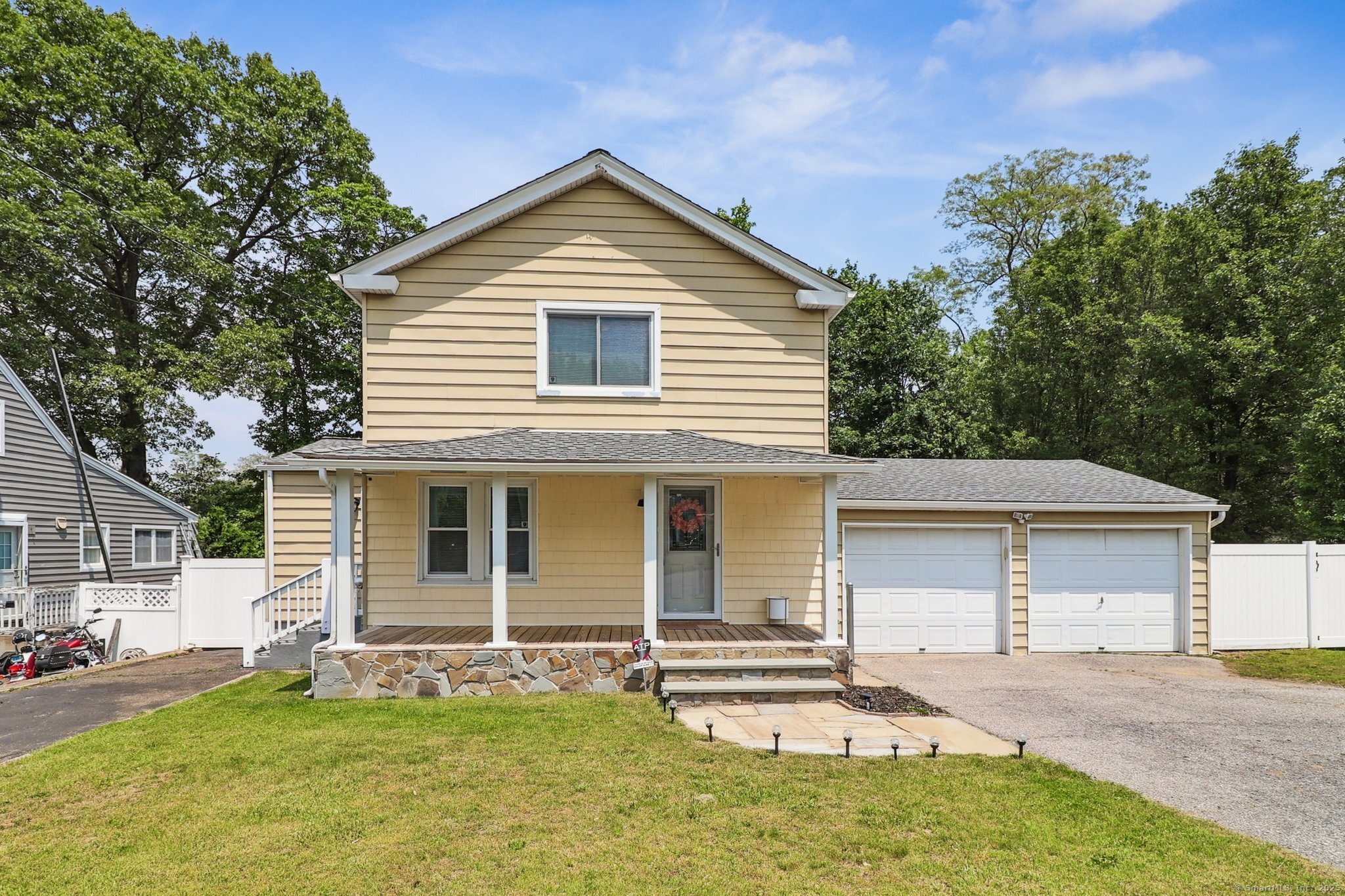 98 Herald Avenue, Bridgeport, Connecticut image 1