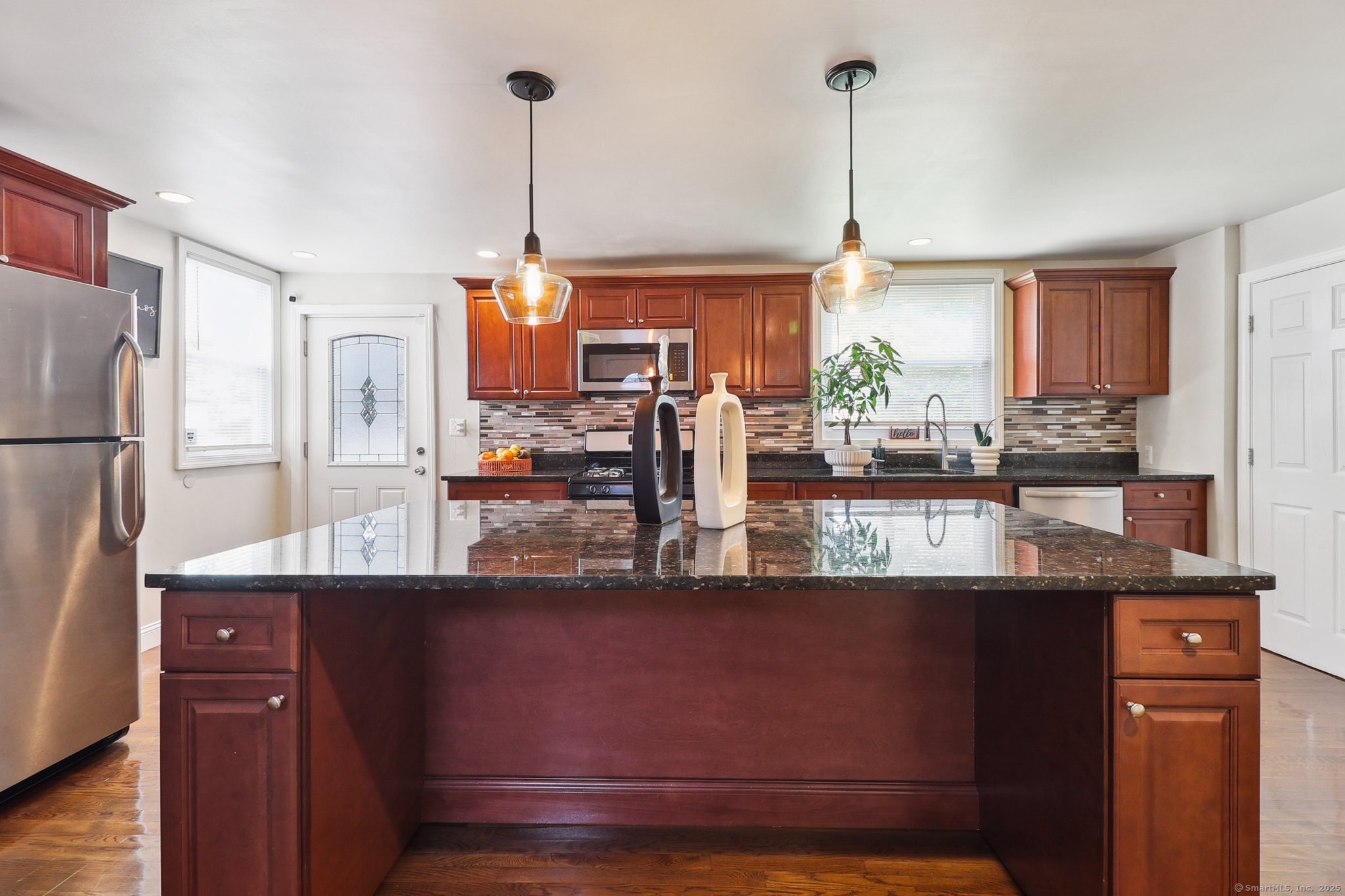 98 Herald Avenue, Bridgeport, Connecticut image 15