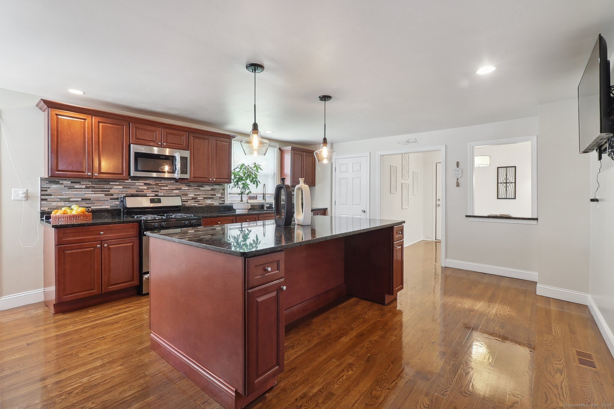 98 Herald Avenue, Bridgeport, Connecticut image 16