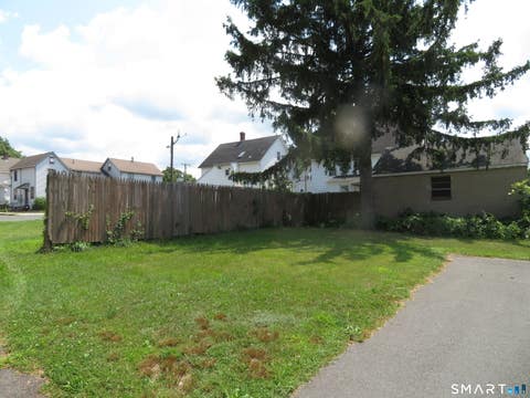 Tiny photo for 49 Winter Street, Manchester, CT 06040 (MLS # 24193669)