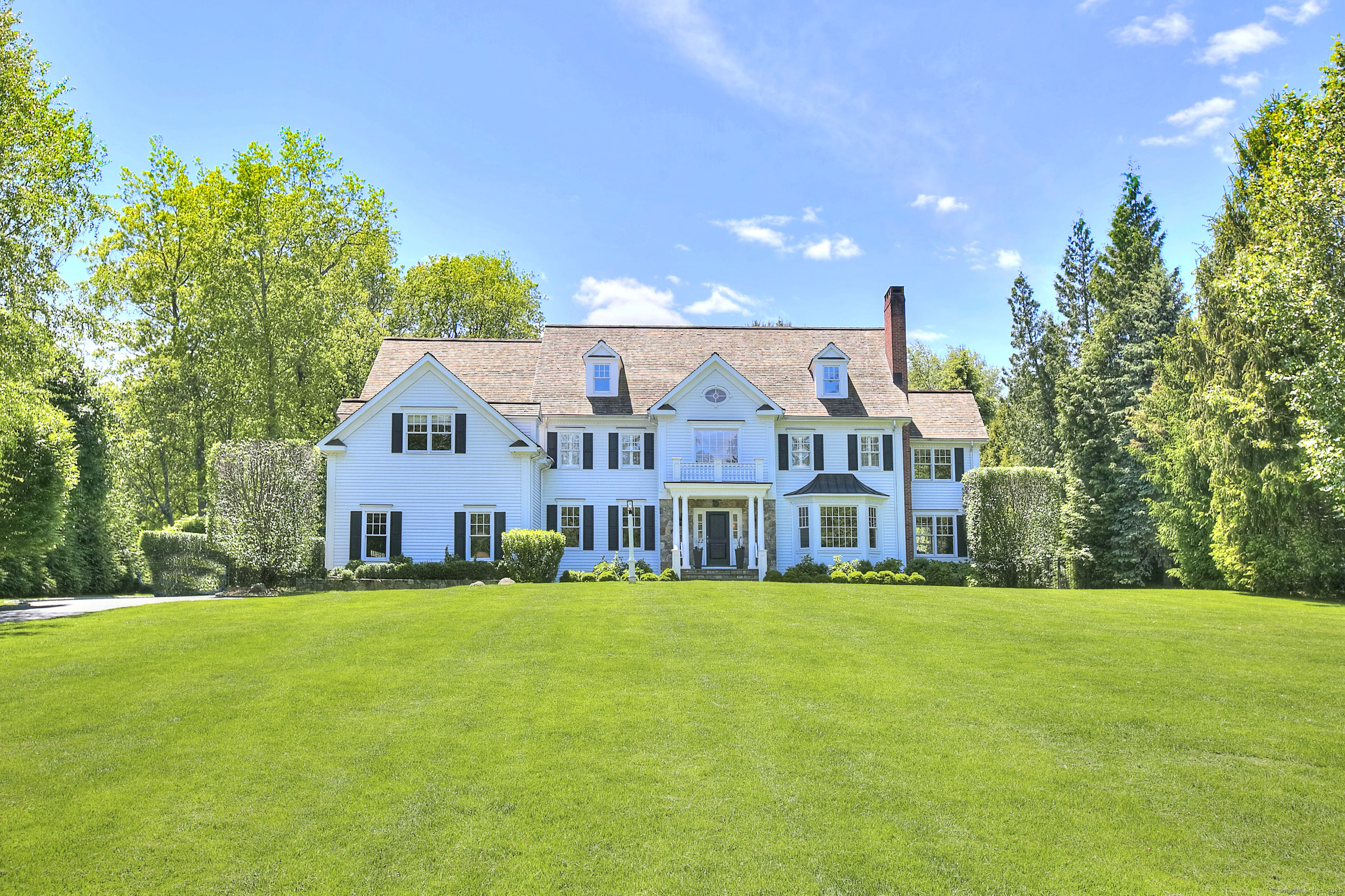 Woody Lane, Westport, Connecticut - 5 Bedrooms  
6 Bathrooms  
15 Rooms - 