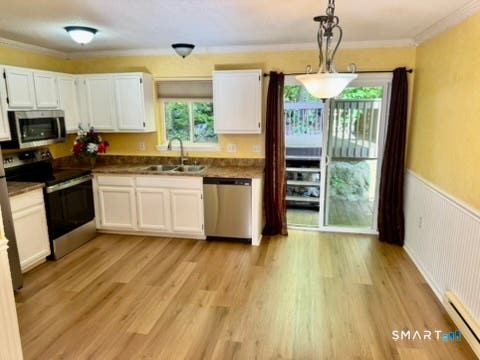 Tiny photo for 200 Yale Street #27B, Waterbury, CT 06704 (MLS # 24201885)