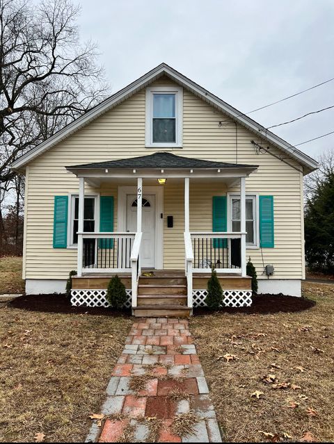 A home in East Hartford