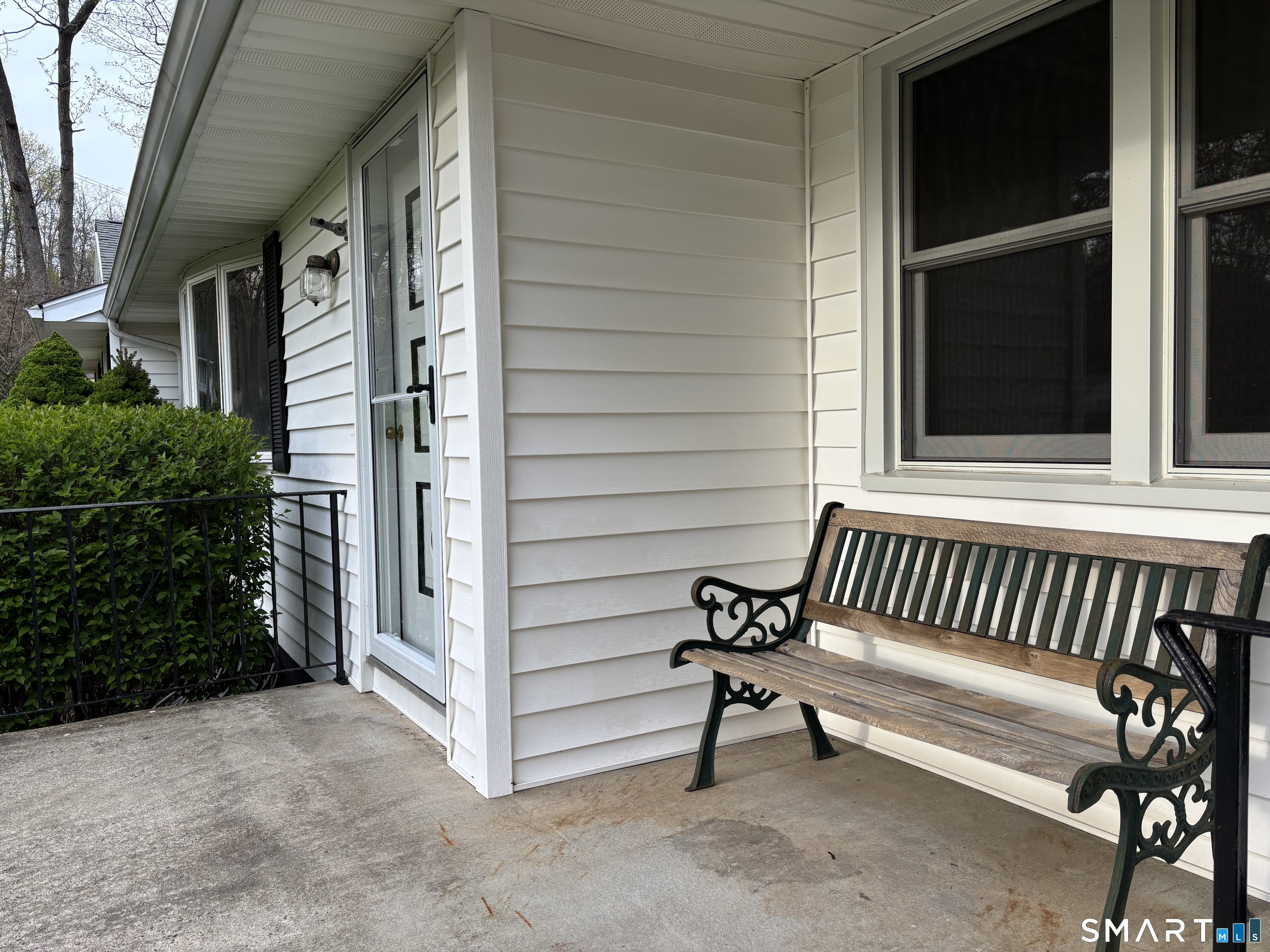 13 Robin Drive