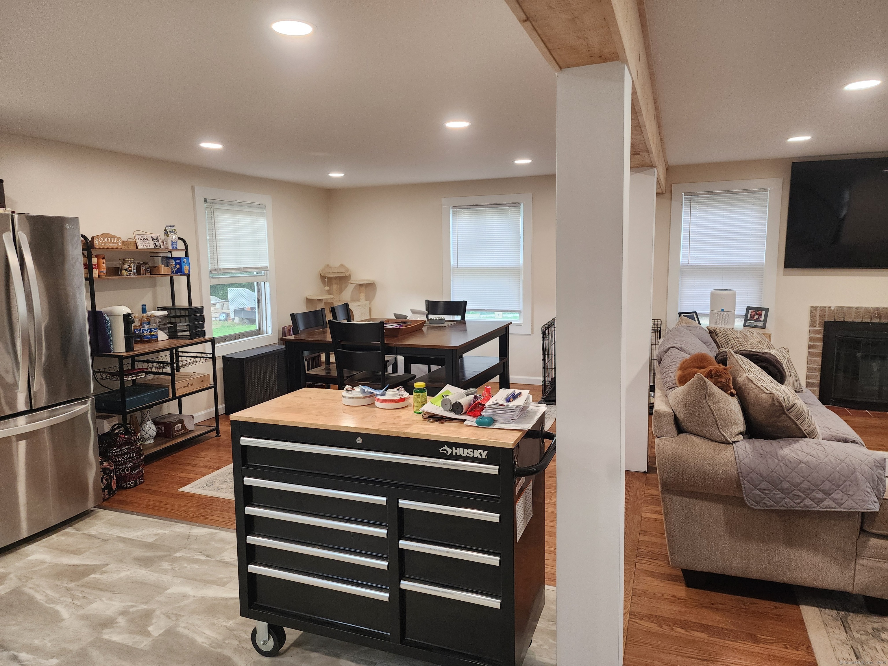 12 Flyers Drive, Norwich, Connecticut image 5