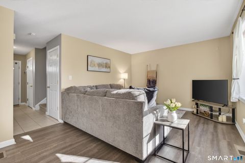 Tiny photo for 135 New Britain Avenue #5, Plainville, CT 06062 (MLS # 24160845)