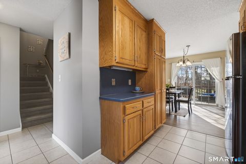 Tiny photo for 135 New Britain Avenue #5, Plainville, CT 06062 (MLS # 24160845)