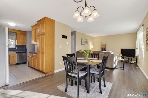 Tiny photo for 135 New Britain Avenue #5, Plainville, CT 06062 (MLS # 24160845)