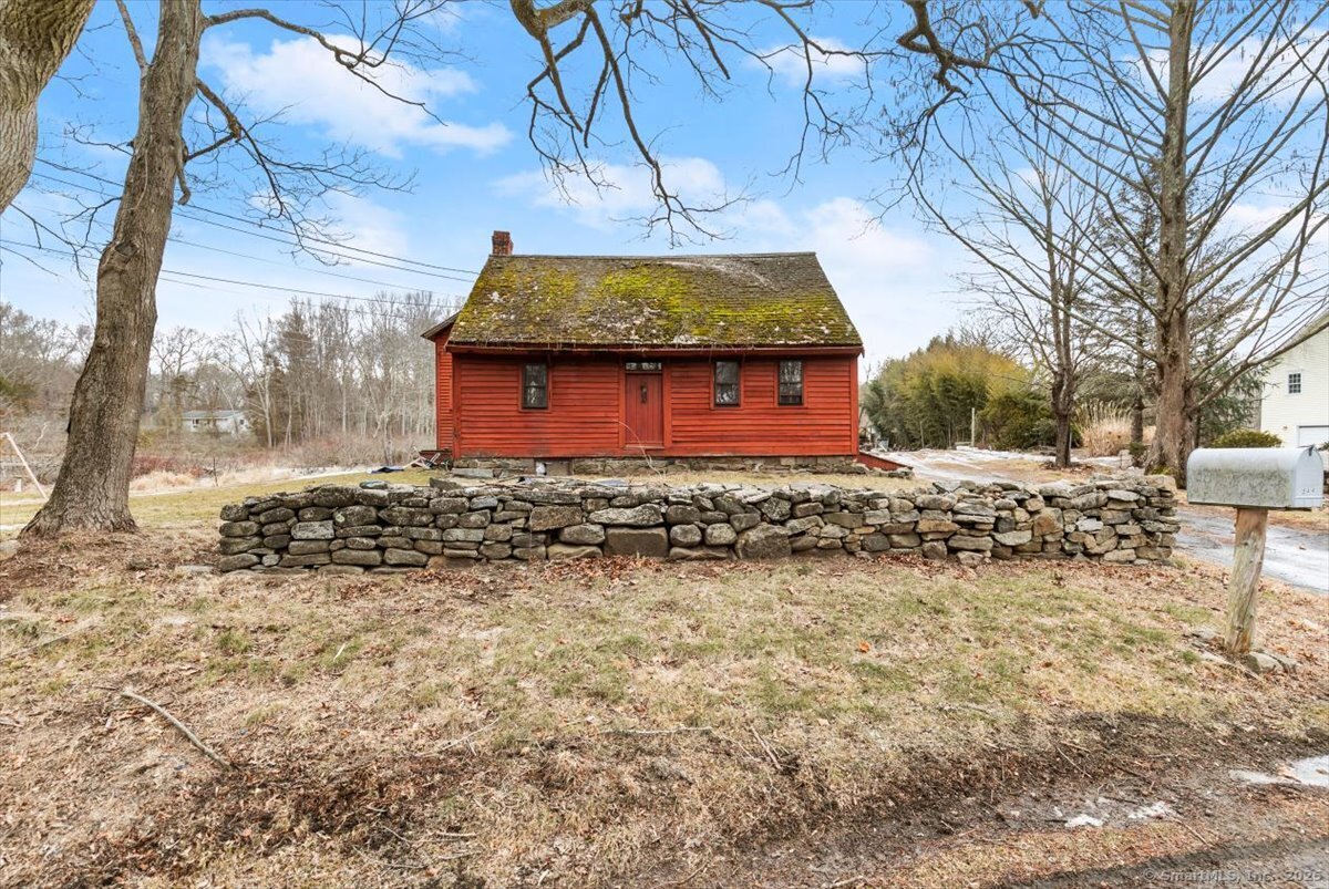 Property for Sale at Cow Hill Road, Clinton, Connecticut - Bedrooms: 2 
Bathrooms: 1 
Rooms: 4  - $260,000