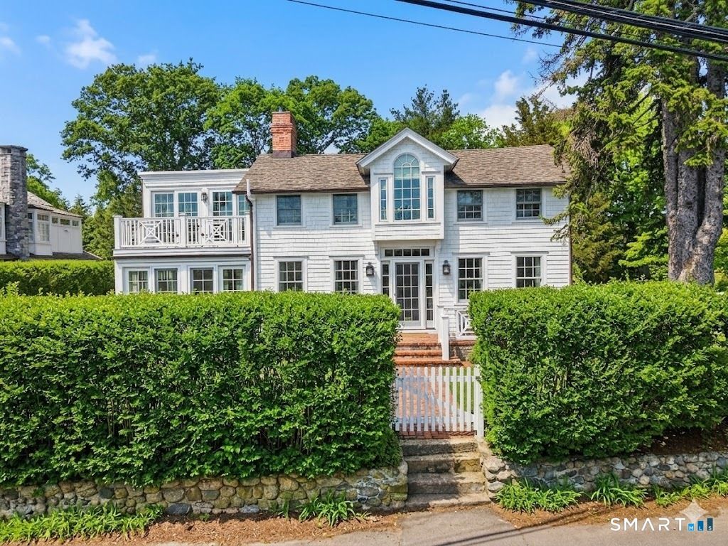 Photo of 64 Five Mile River Road, Darien, CT 06820 (MLS # 24167895)