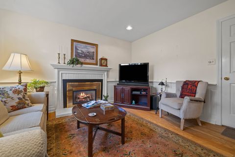 Tiny photo for 3 Sandgate Circle #3, Madison, CT 06443 (MLS # 24139904)