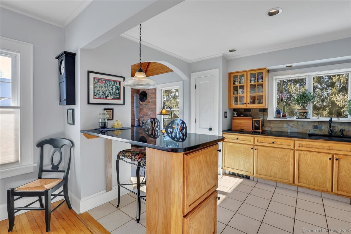 197 White Avenue, Middlebury, Connecticut image 12