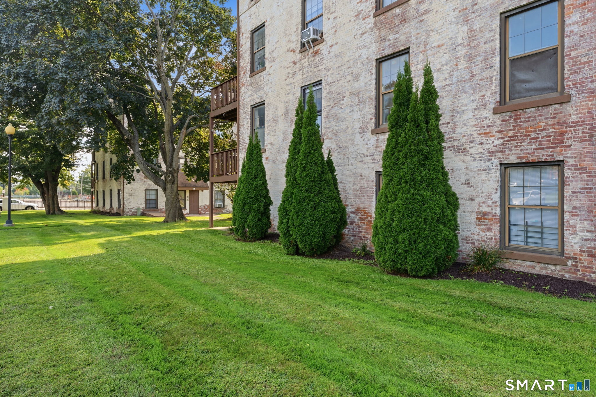 64 Van Block Avenue 9D
