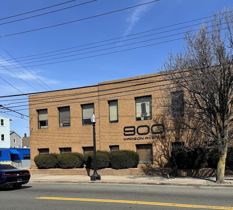 900 Madison Avenue