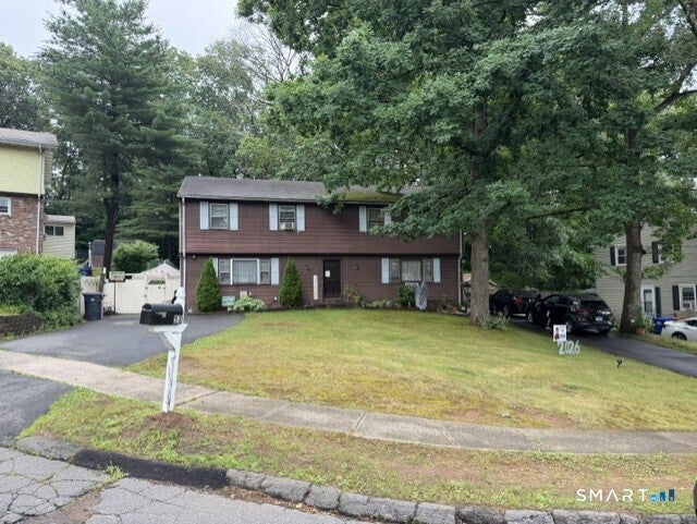 51 Round Hill Road