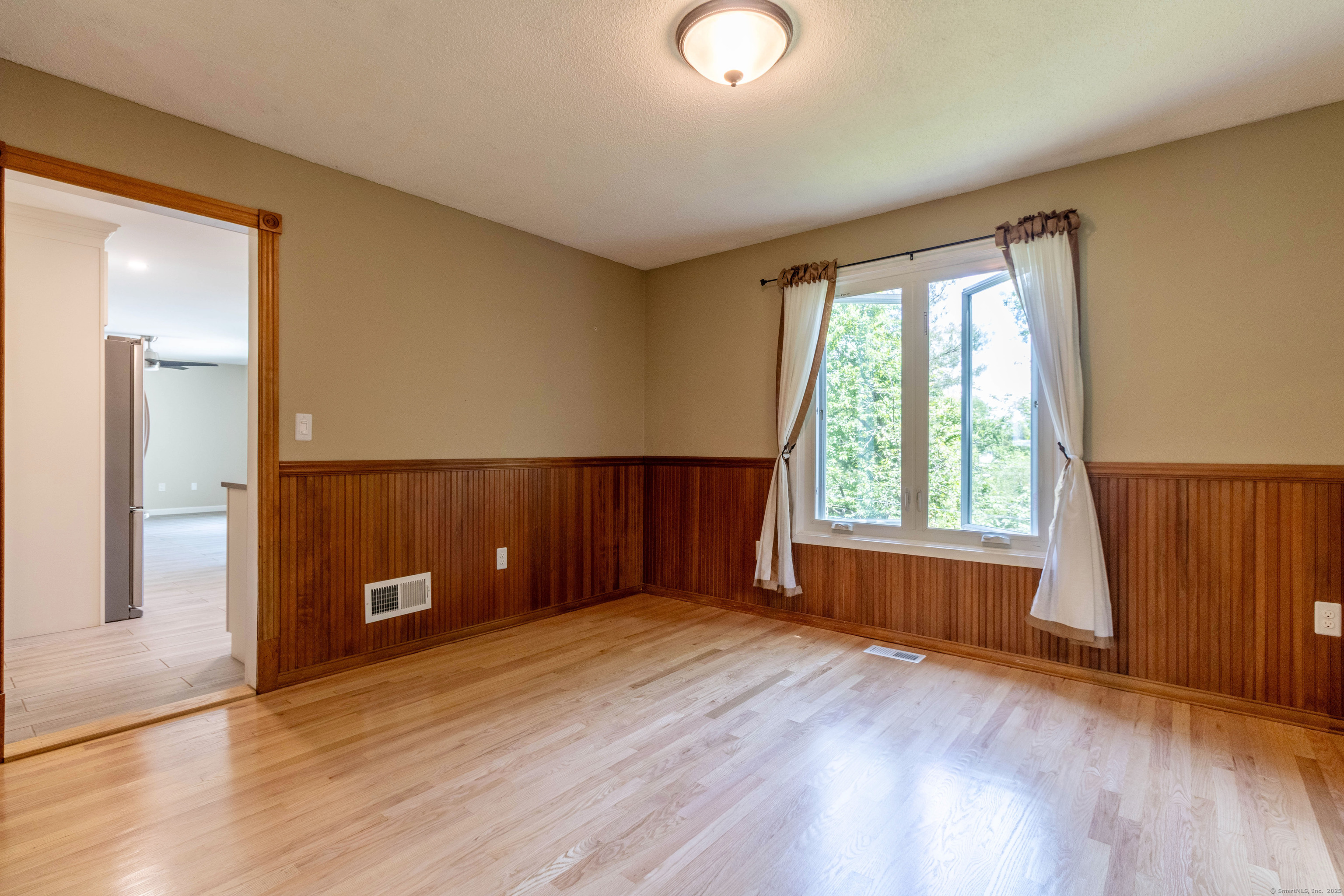 131 Spring Brook Drive, Middletown, Connecticut image 14