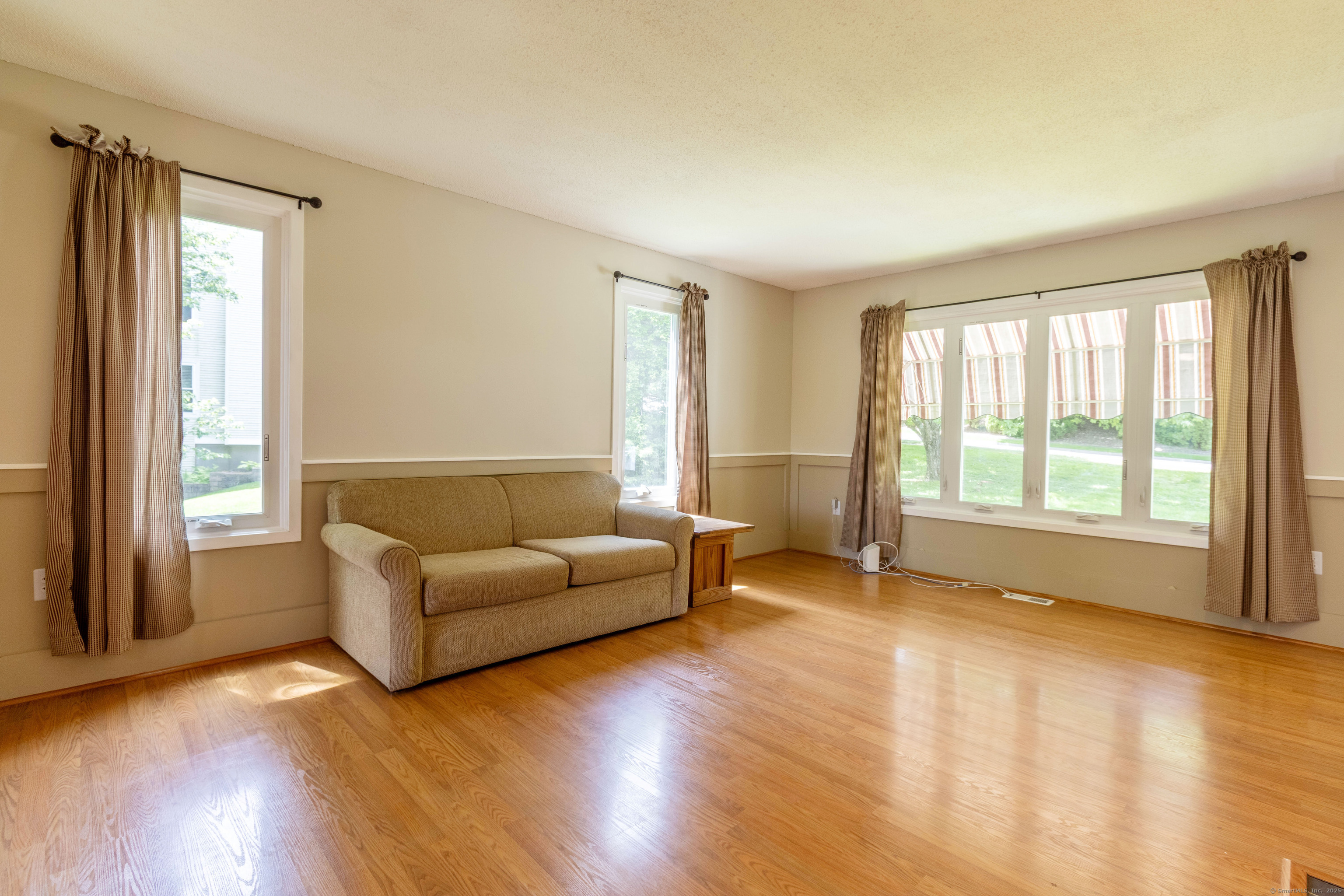 131 Spring Brook Drive, Middletown, Connecticut image 8