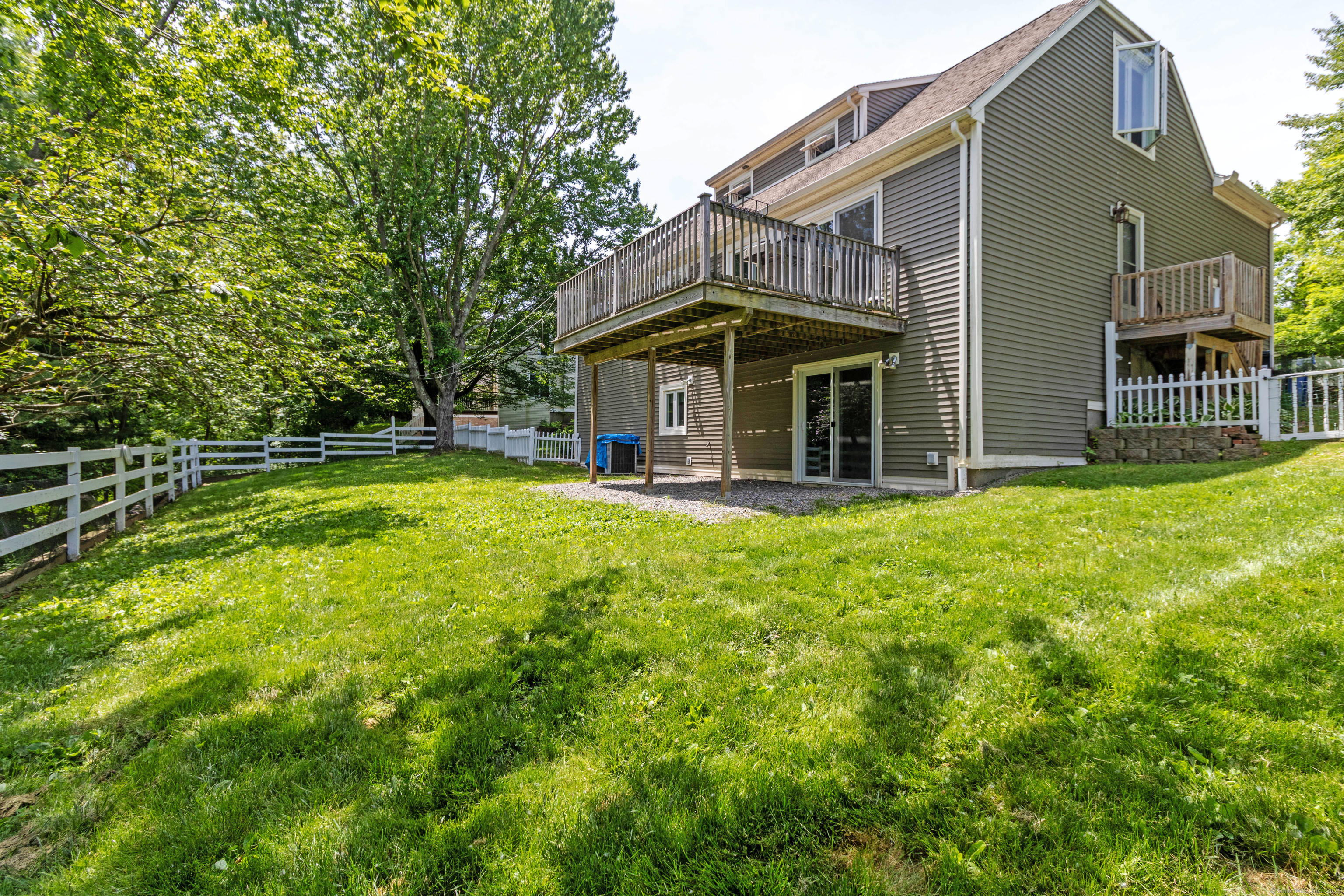 131 Spring Brook Drive, Middletown, Connecticut image 7