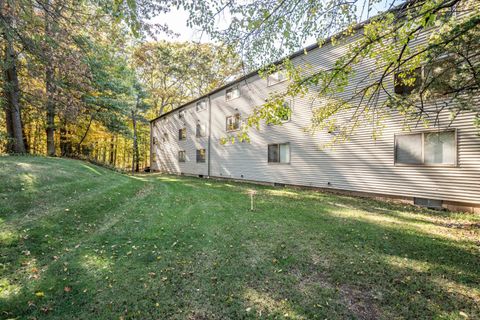 Tiny photo for 17 Farmington Avenue #APT 15, Plainville, CT 06062 (MLS # 24134994)