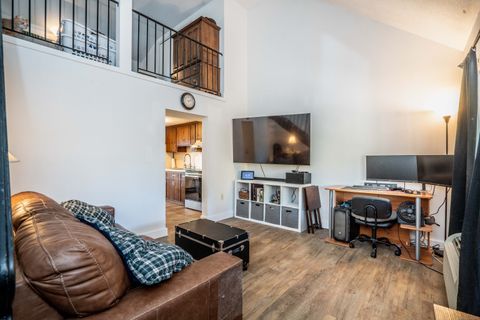 Tiny photo for 17 Farmington Avenue #APT 15, Plainville, CT 06062 (MLS # 24134994)
