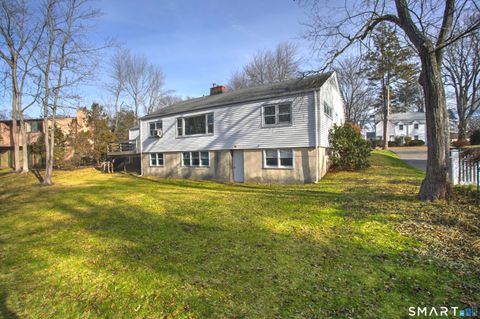 Tiny photo for 101 Applegate Road, Fairfield, CT 06825 (MLS # 24146051)