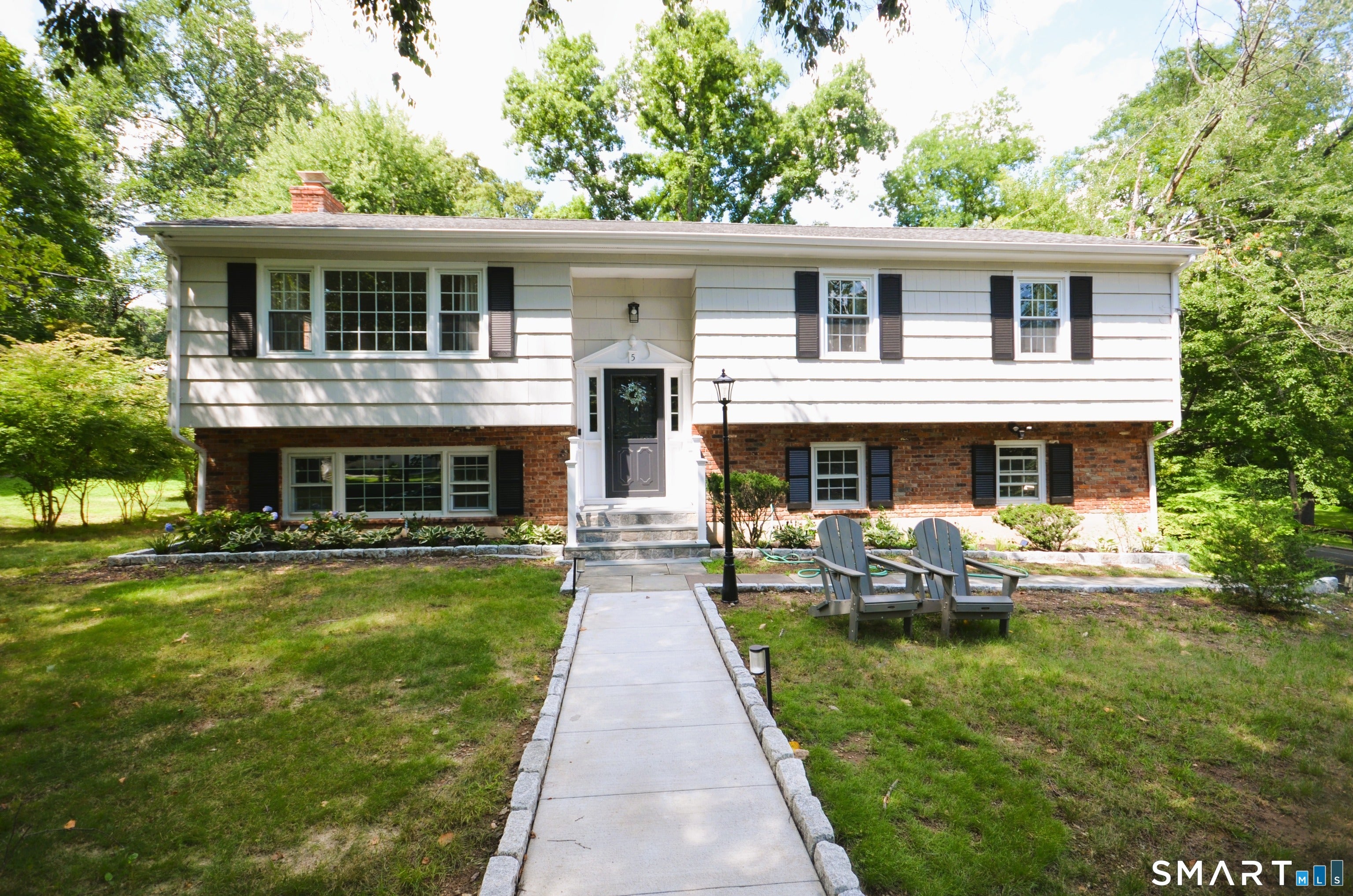 5 Nyselius Place